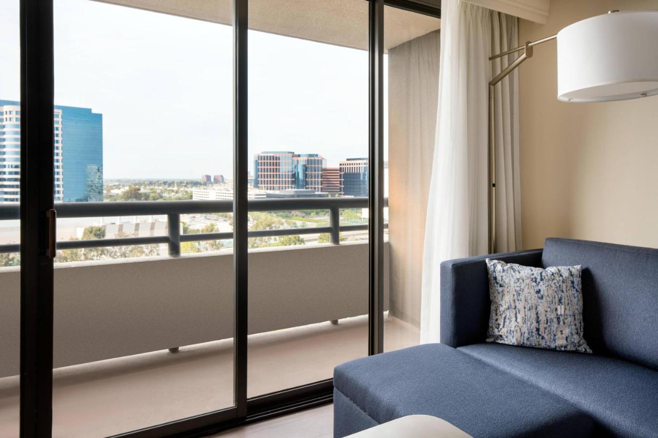 Готель Irvine Marriott Екстер'єр фото