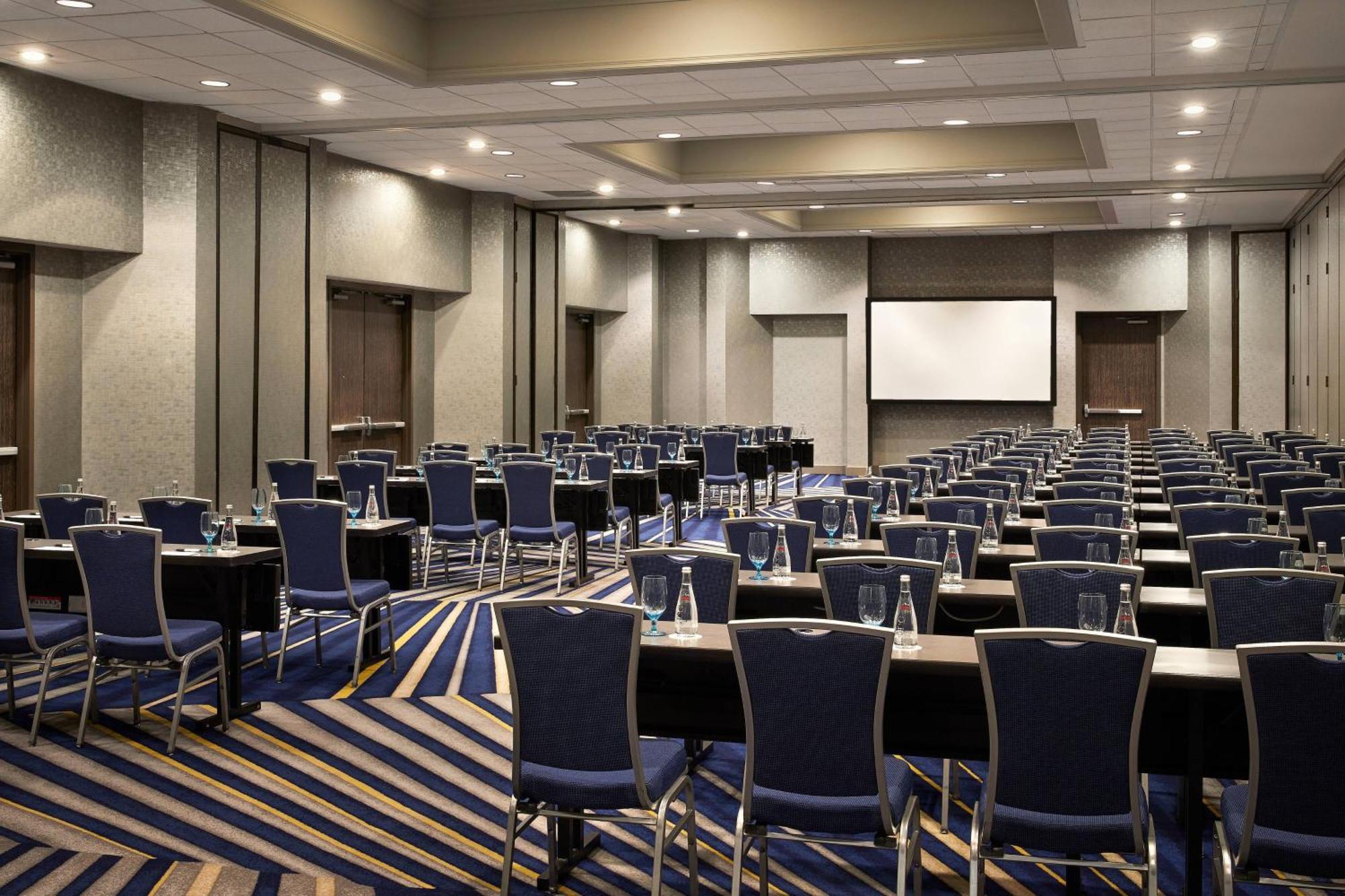 Готель Irvine Marriott Екстер'єр фото